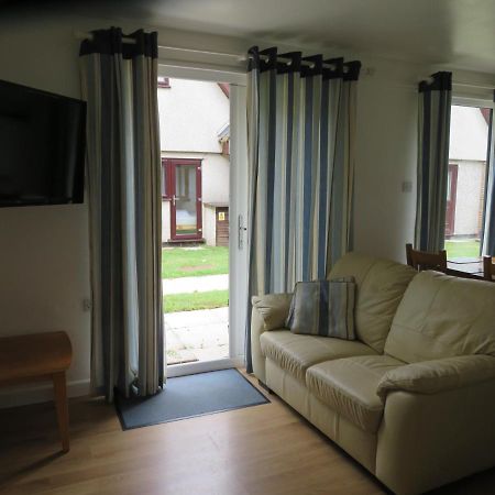 11 Trevithick Court Tolroy Manor Apartment เฮล ภายนอก รูปภาพ