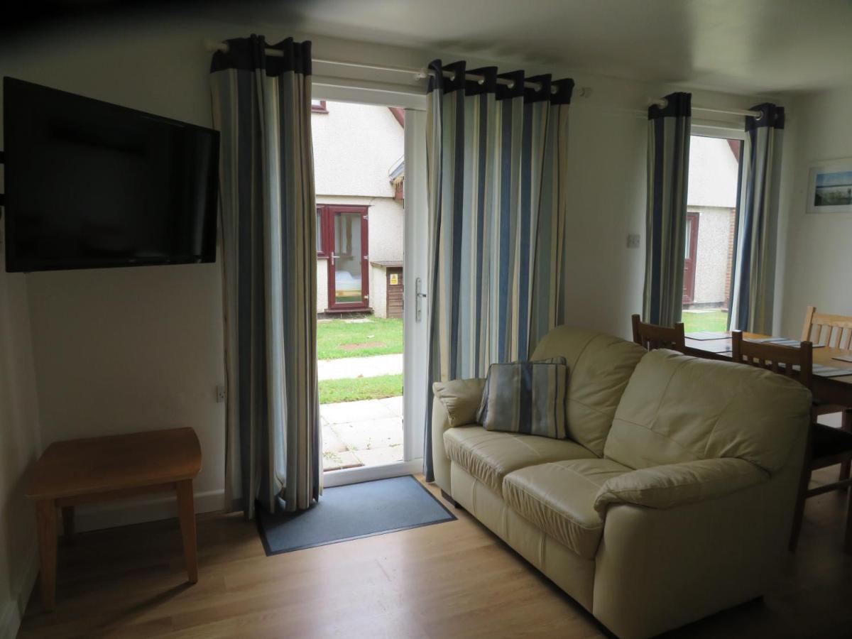 11 Trevithick Court Tolroy Manor Apartment เฮล ภายนอก รูปภาพ