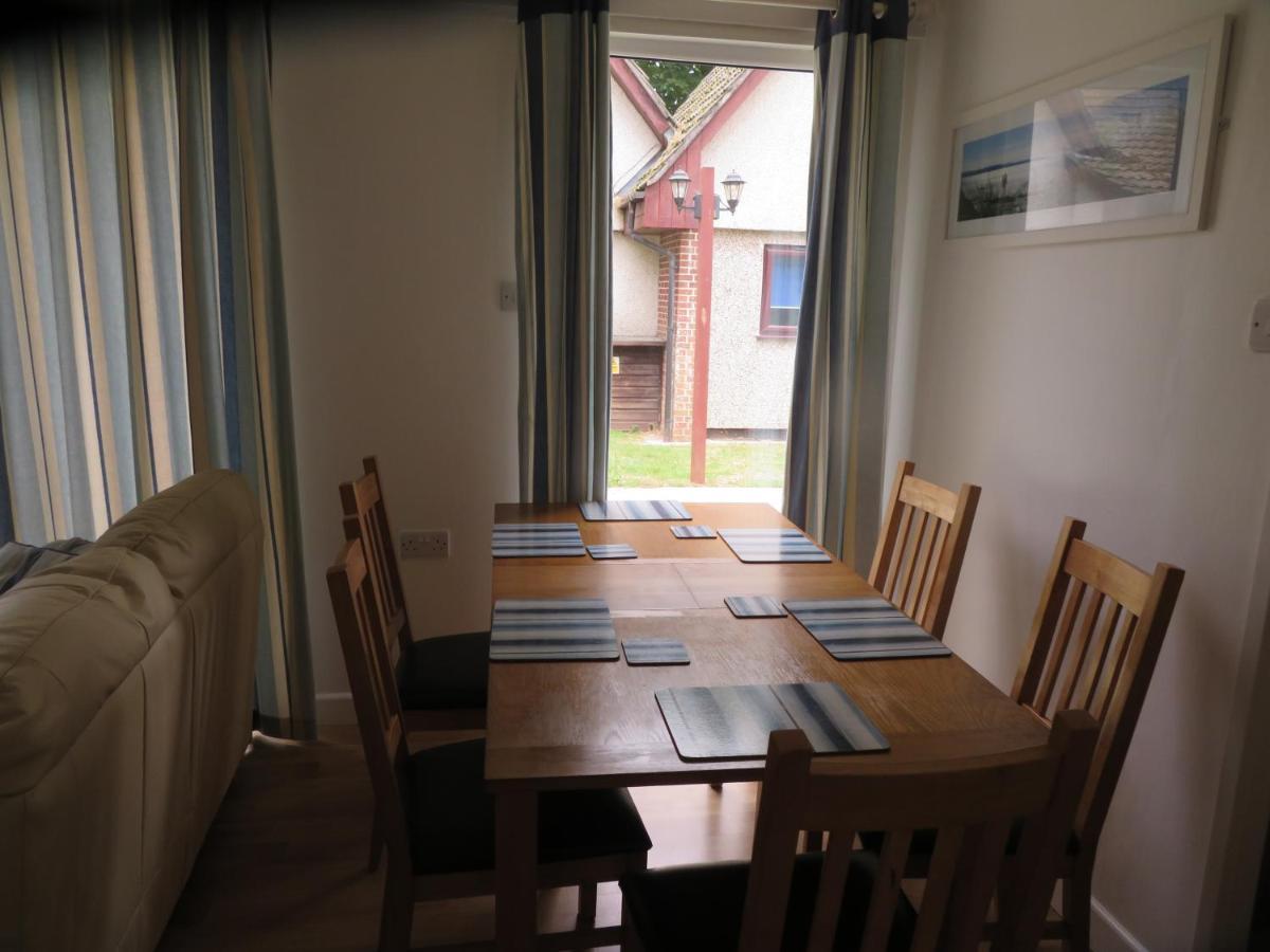 11 Trevithick Court Tolroy Manor Apartment เฮล ภายนอก รูปภาพ